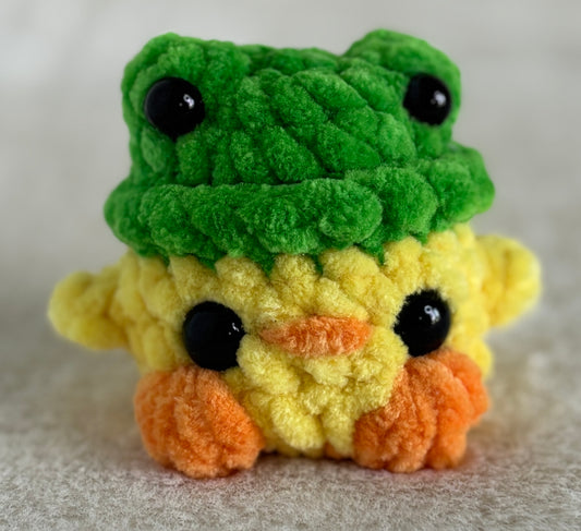 Frog hat duck