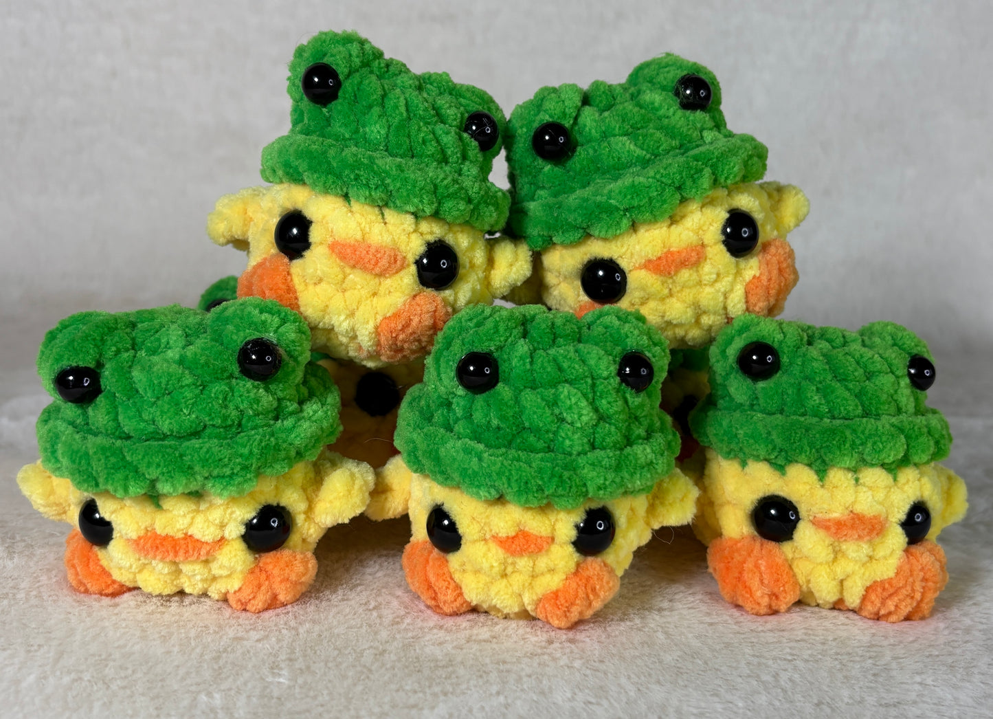 Frog hat duck